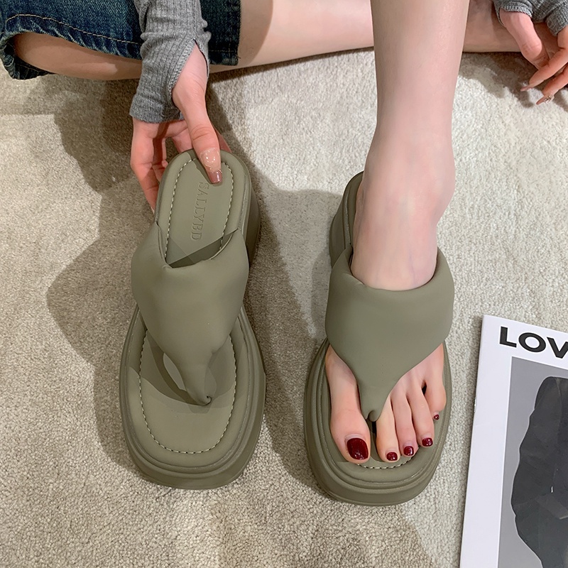 Kisstyle Dép Sandal Đế Dày Mũi Tròn Màu Trơn Mềm Mại Thoải Mái Thời Trang Đi Biển Cho Nữ