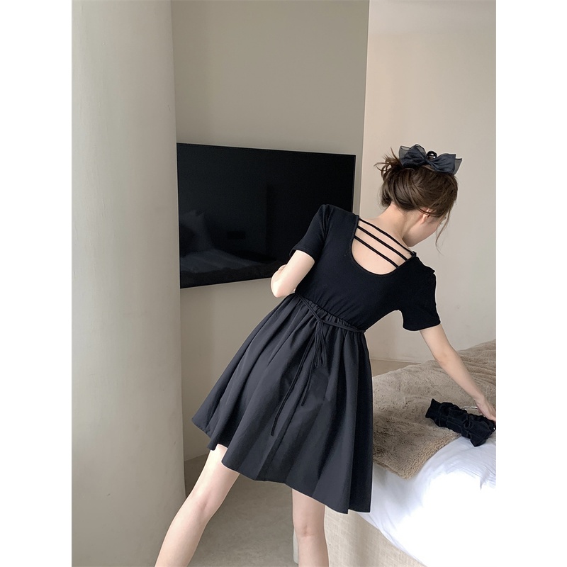 Đầm Chữ A Mỏng Không Tay Phong Cách boudoir