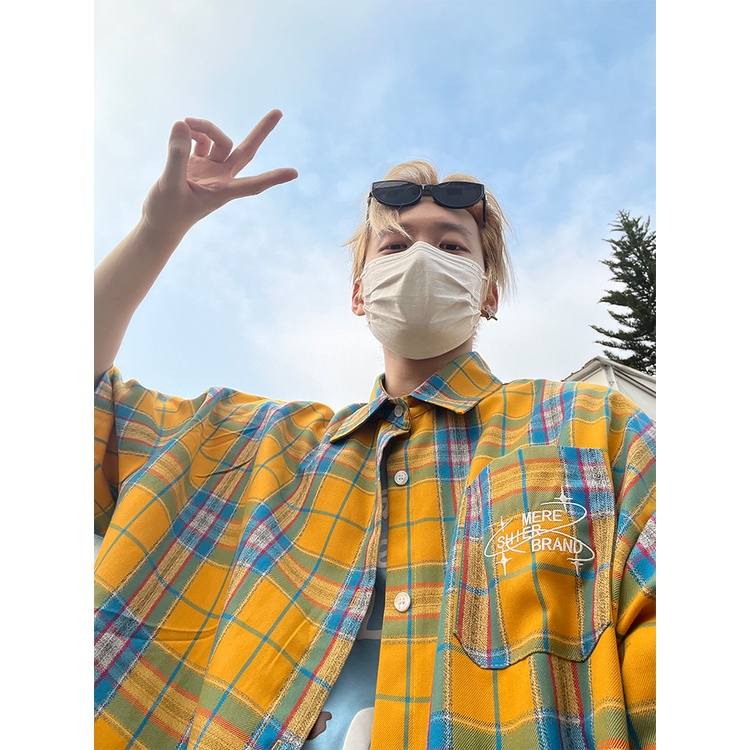 Áo Sơ Mi Tay Ngắn Họa Tiết Kẻ Sọc Màu Vàng Phong Cách Cổ Điển Thời Trang Xuân Thu 2023 Cho Nam Và Nữ