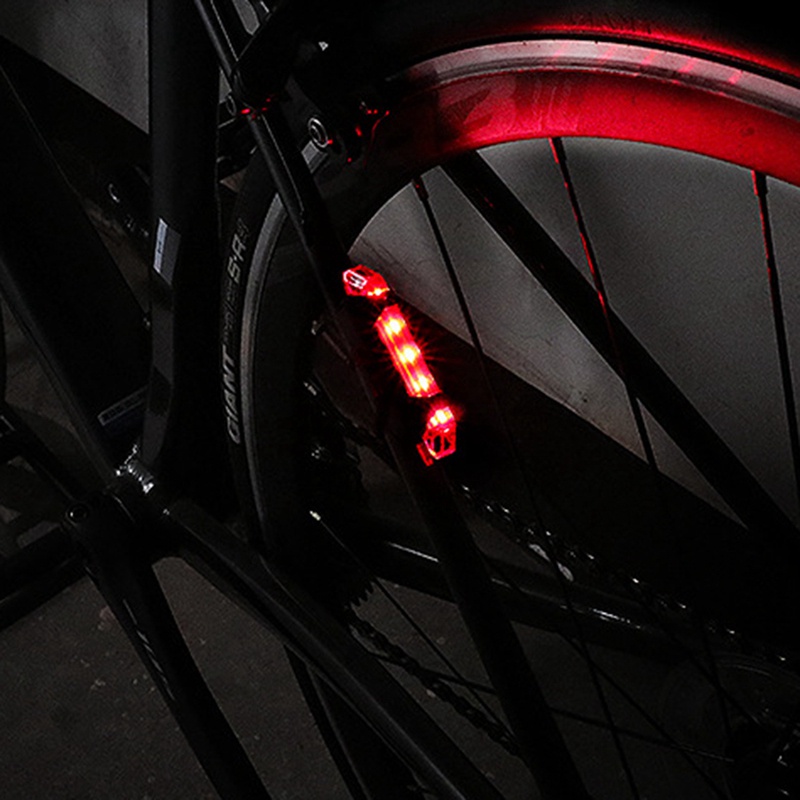 Đèn LED Cảnh Báo Gắn Đuôi Xe Đạp Có Cổng Sạc USB