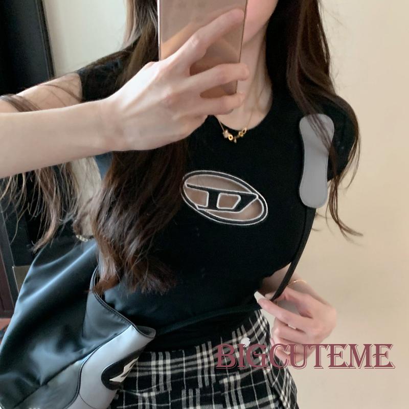 Áo Thun Nữ Tay Ngắn Cổ Tròn Cắt Xẻ Cơ Bản Màu Trắng / Đen / Đỏ Hồng