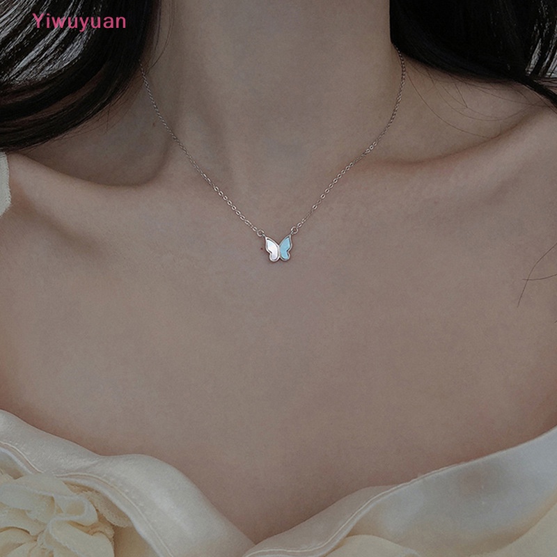 < Yiwuyuan > Vòng cổ Mặt Hình Bướm Màu Vàng Đồng Thanh Lịch Đơn Giản Cho Nữ