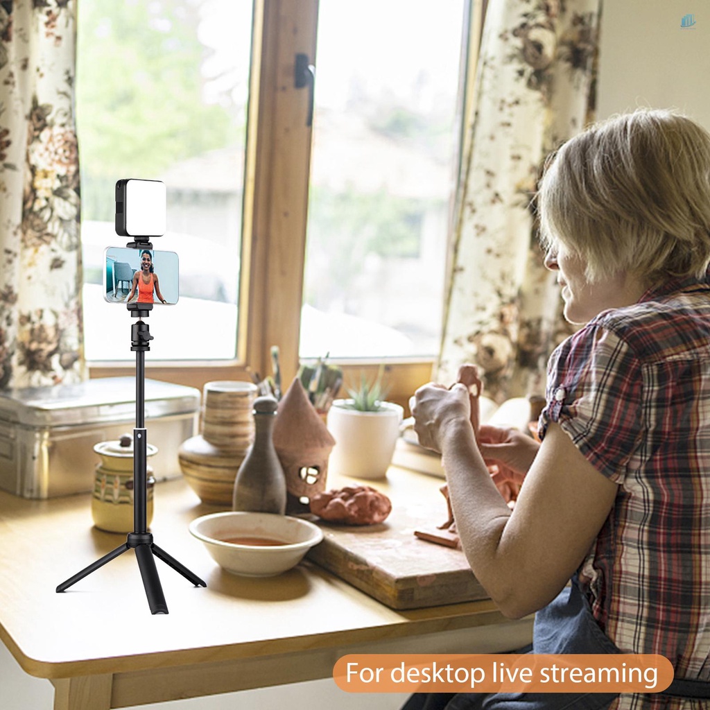 Bộ Đèn LED Video Thông Minh Andoer W64RGB CRI95 + 2500K-9000K 20 Hiệu Ứng Ánh Sáng Có Giá Đỡ Ba Chân Để Bàn Flexi