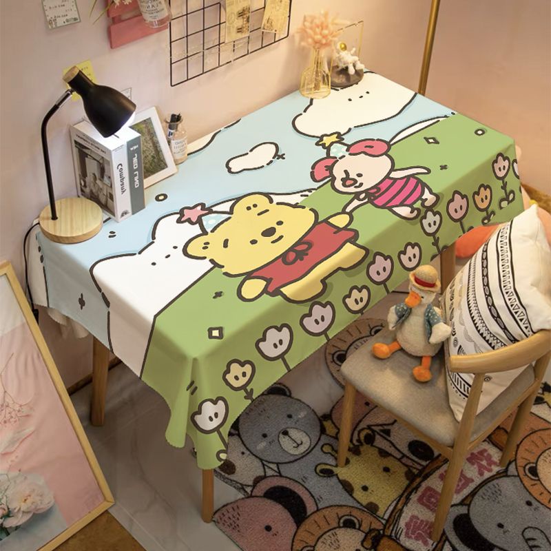 Khăn Trải Bàn Họa Tiết Hoạt Hình Gấu Pooh Dễ Thương