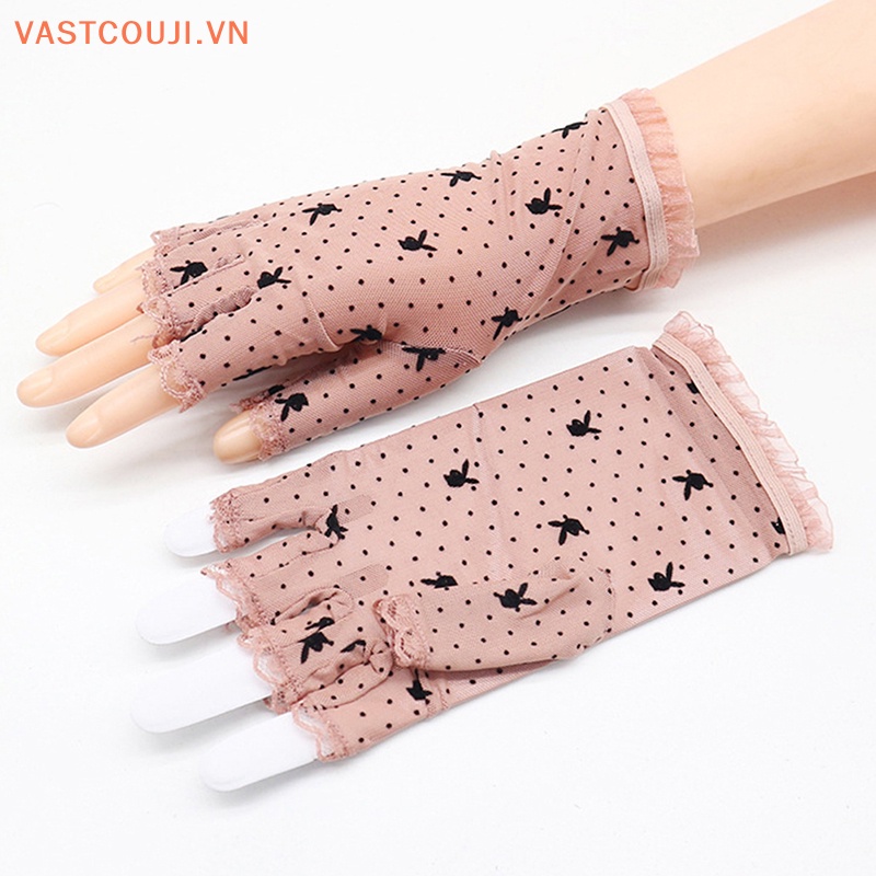 Găng Tay Bảo Vệ Chống Tia UV Khi Làm Móng
