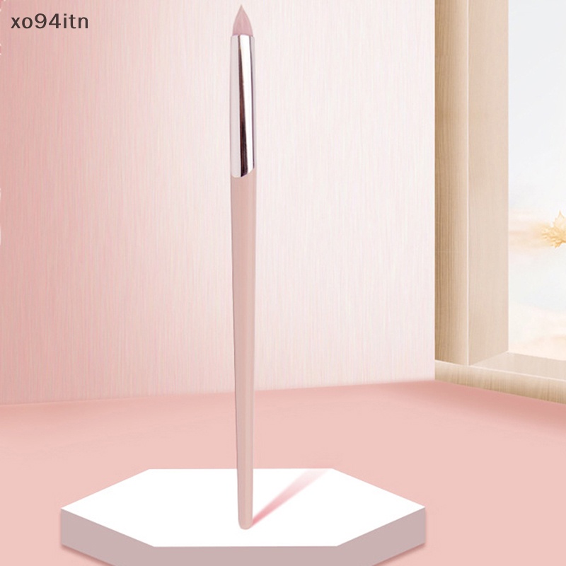 1 Cọ Trang Điểm Mắt Siêu Mềm Tiện Dụng