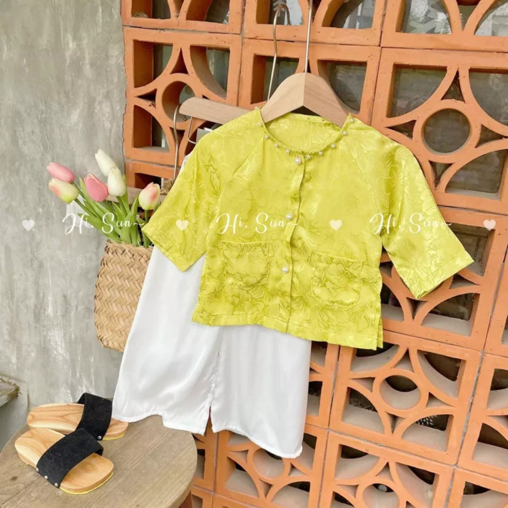 Bộ Quần Áo Bà Ba Lụa Satin Hoa Siêu Mềm Mịn Dành Cho Bé Gái 10-35kg