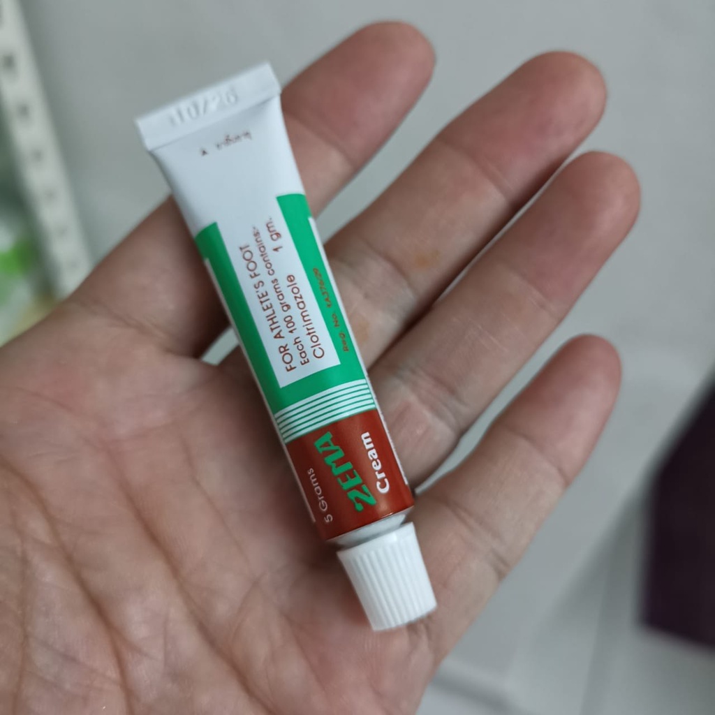 Lọ bôi ngoài da Zema thái lan