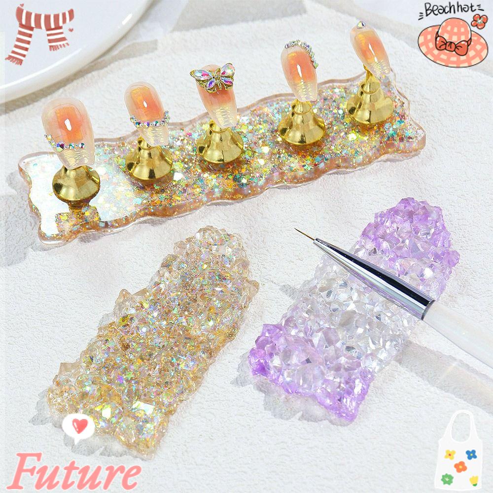 Giá Đỡ Trưng Bày Lọ Sơn Móng Tay Thiết Kế Tinh Tế Tiện Dụng