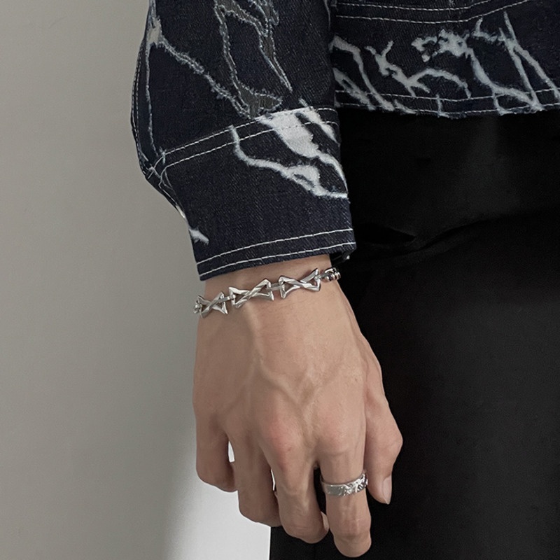 Vòng Đeo Tay Nối Chữ Z Bằng Thép Titan Thời Trang Đường Phố hip hop Đường Phố Cao Cấp Cho Nam Và Nữ