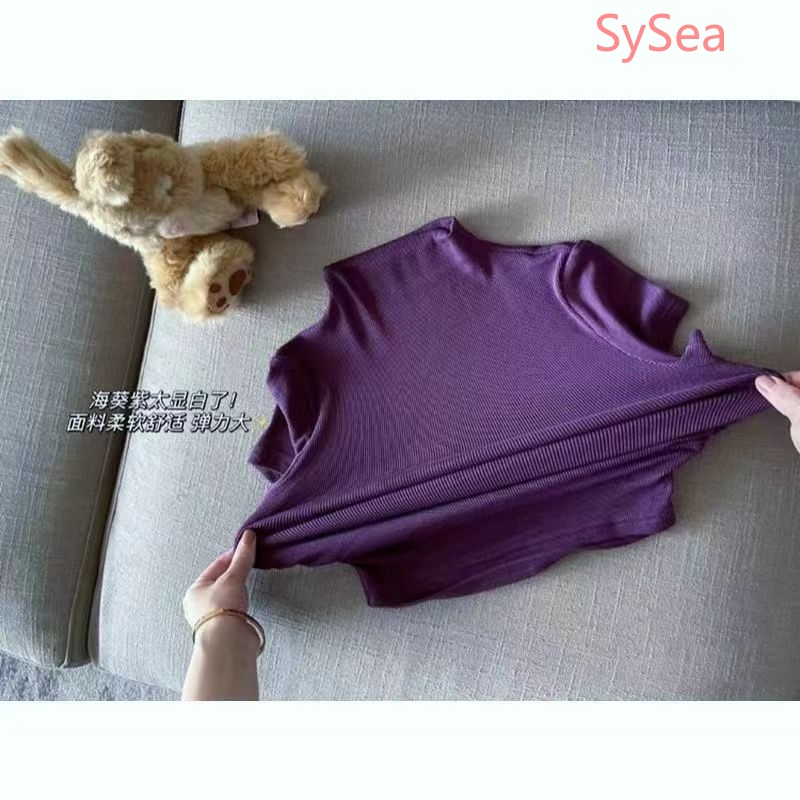 Áo Thun Cổ Lọ Form Ôm Phong Cách Retro Cho Nữ