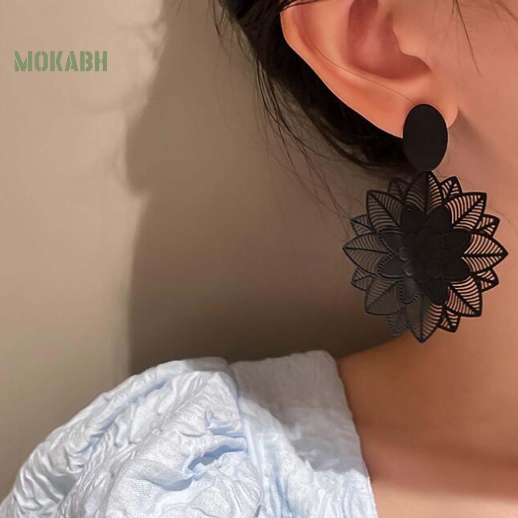 1 Đôi Bông Tai Hình Hoa Rỗng Phong Cách Vintage Dành Cho Nữ