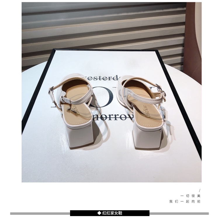 Giày Xăng Đan Da Bóng Gót Dày Vừa Mũi Vuông Cài Khóa Kiểu Retro Hàn Quốc Thời Trang Mùa Xuân 2023 Cho Bạn Gái