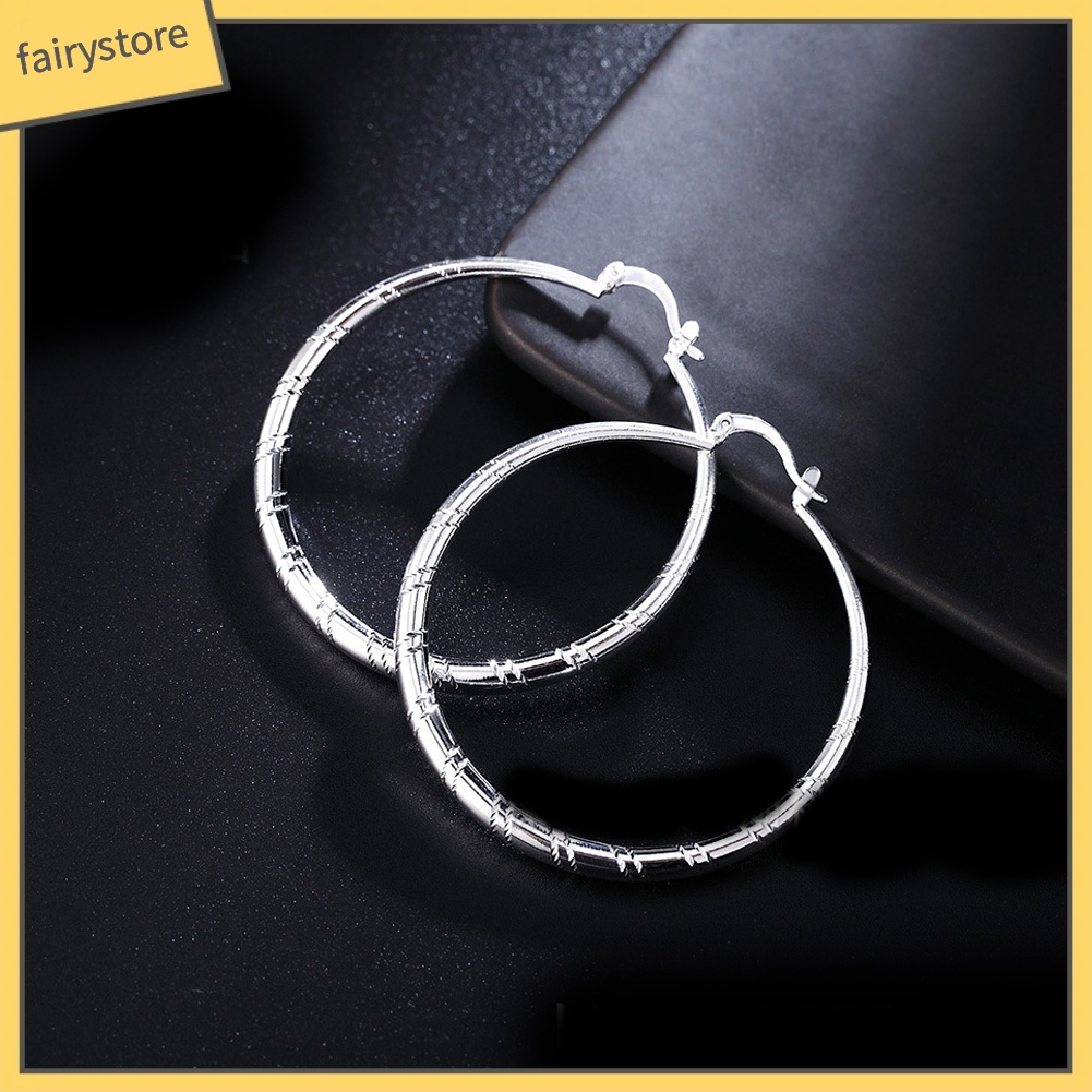 Bông Tai Hình Tròn Lớn Họa Tiết Đường Kẻ Thời Trang Cho Nữ