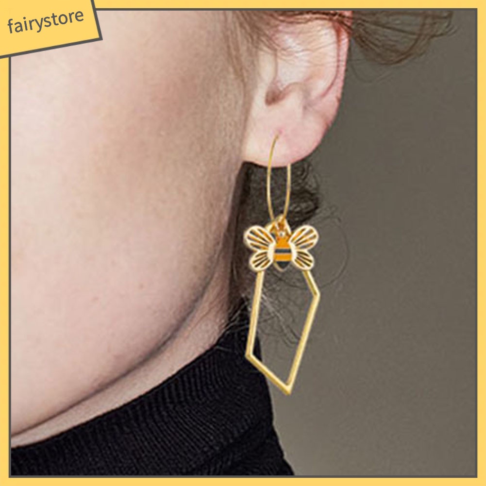 Bông Tai Hình Vuông Thiết Kế Rỗng Thời Trang Dành Cho Nữ