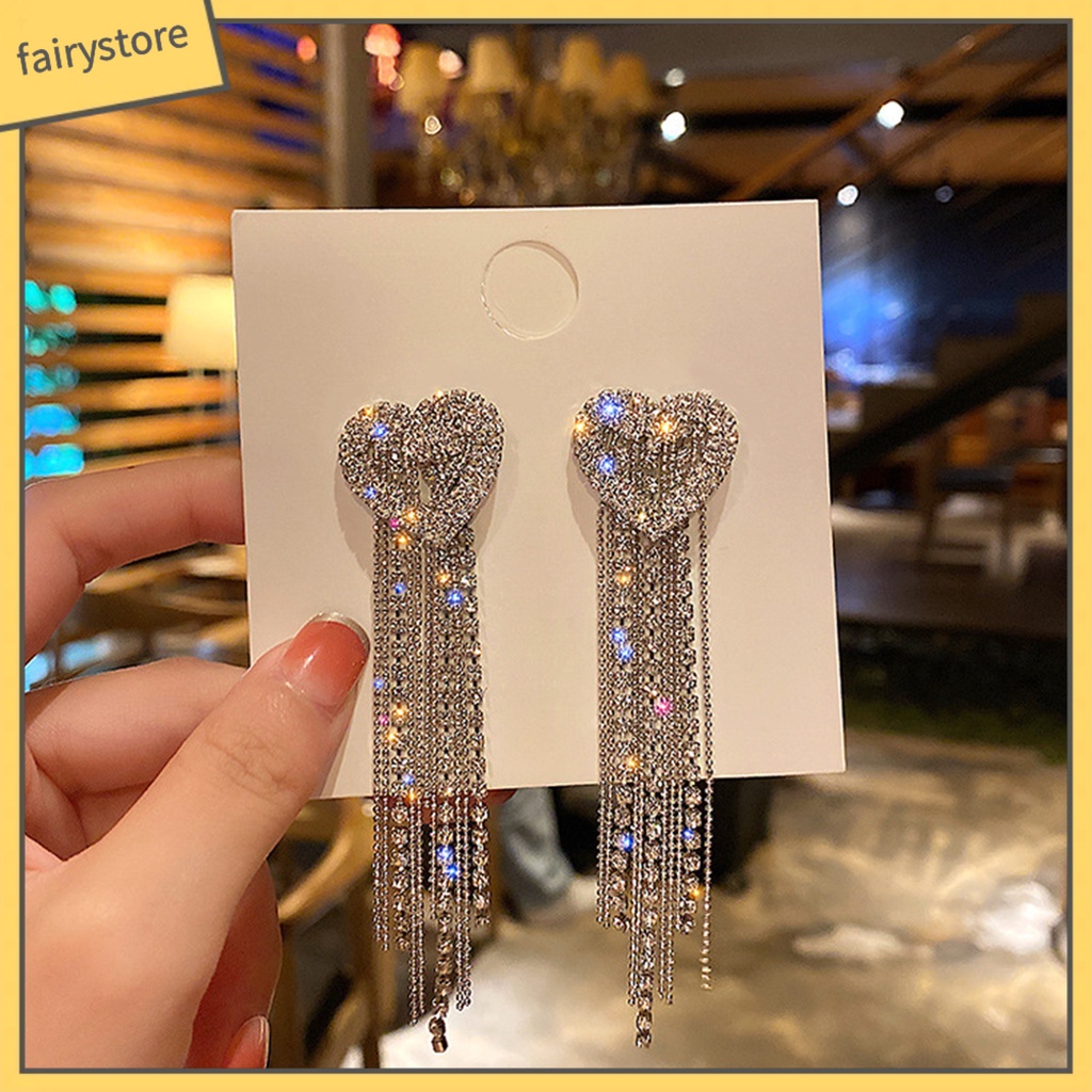 1 Đôi Bông Tai Hình Trái Tim Đính Đá Phối Tua Rua Dành Cho Cô Dâu