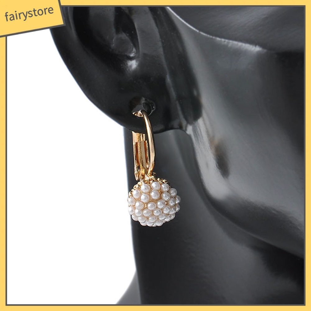 Bông Tai Tròn Đính Ngọc Trai Giả Thanh Lịch Dành Cho Nữ