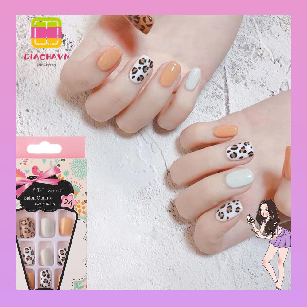 Hộp 24 Móng Tay Giả Đầu Tròn Họa Tiết Da Báo Cho Nữ