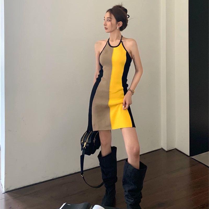 Đầm Dệt Kim Hai Dây Màu Sắc Thời Trang Trẻ Trung