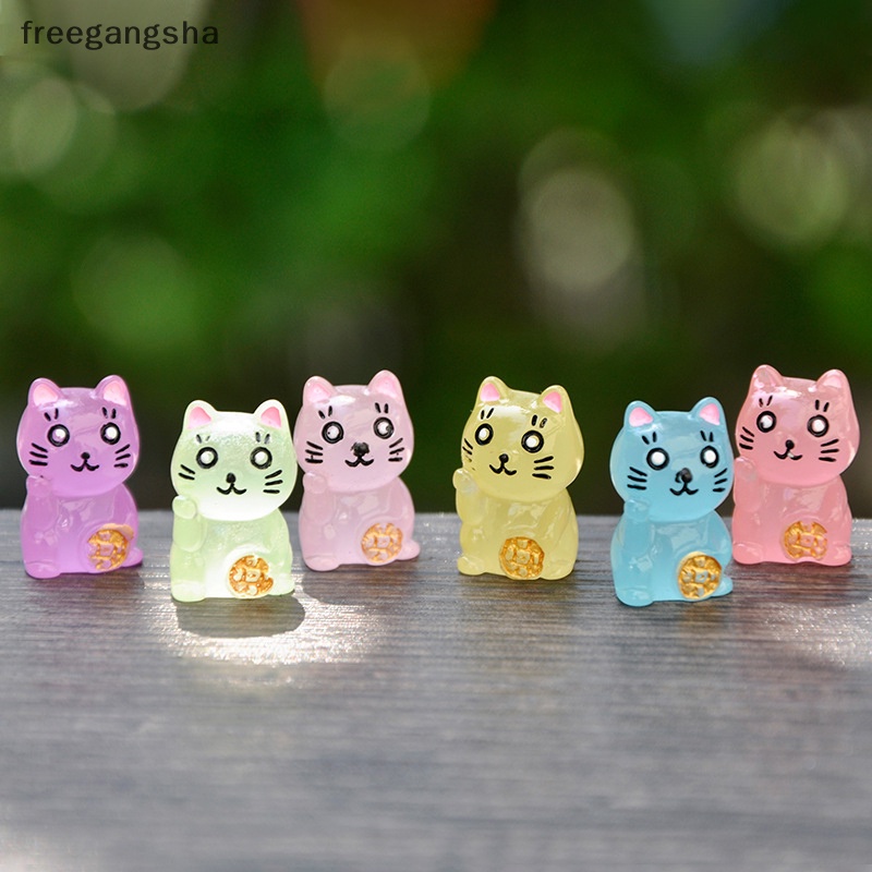 Set 2 Mô Hình Chú Mèo May Mắn Mini Bằng Nhựa Resin Màu Dạ Quang Trang Trí Tiểu Cảnh DIY