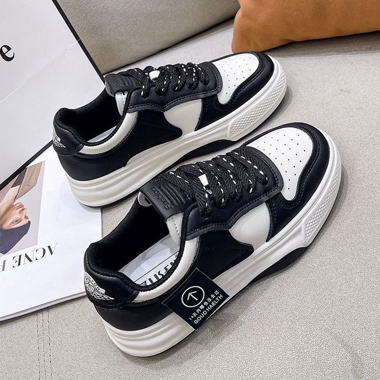 🔥Bán chạy🔥Giày Thể Thao Đế Dày Màu Trắng Đen Thời Trang Mùa Đông Cho Nữ HZFWS6655