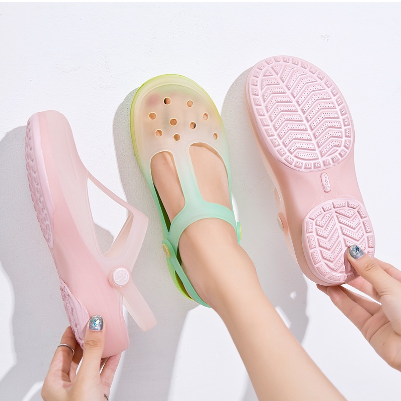 Giày Nhựa Đế Dày Màu Gradient Đục Lỗ Thời Trang Đi Biển Cho Nữ