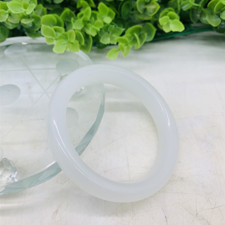 Vòng Tay Ngọc Bích Giả Thời Trang Cho Nữ