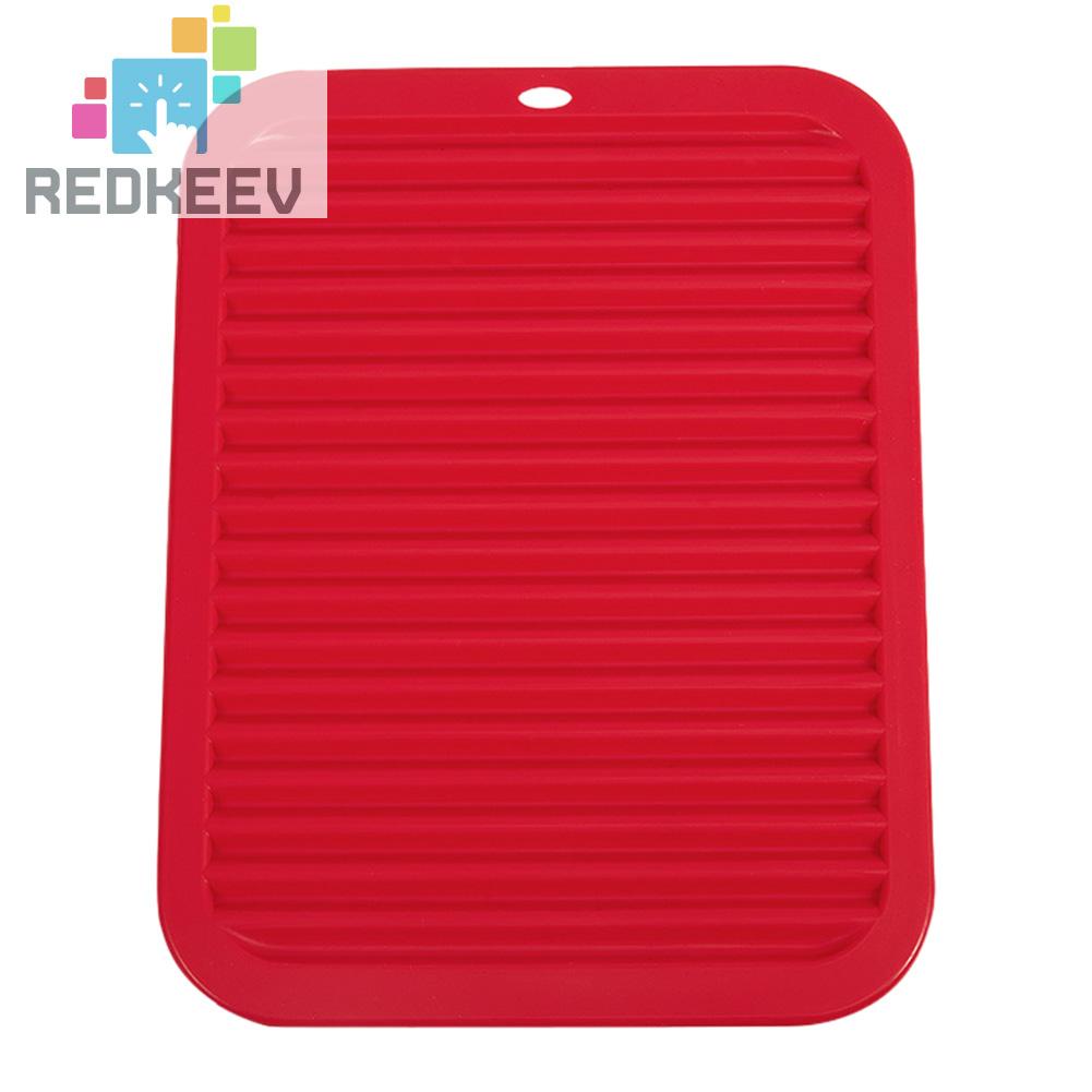 Tấm Lót Bàn Ăn Bằng Silicone Cách Nhiệt Chống Trượt / Thấm Nước Tiện Dụng Cho