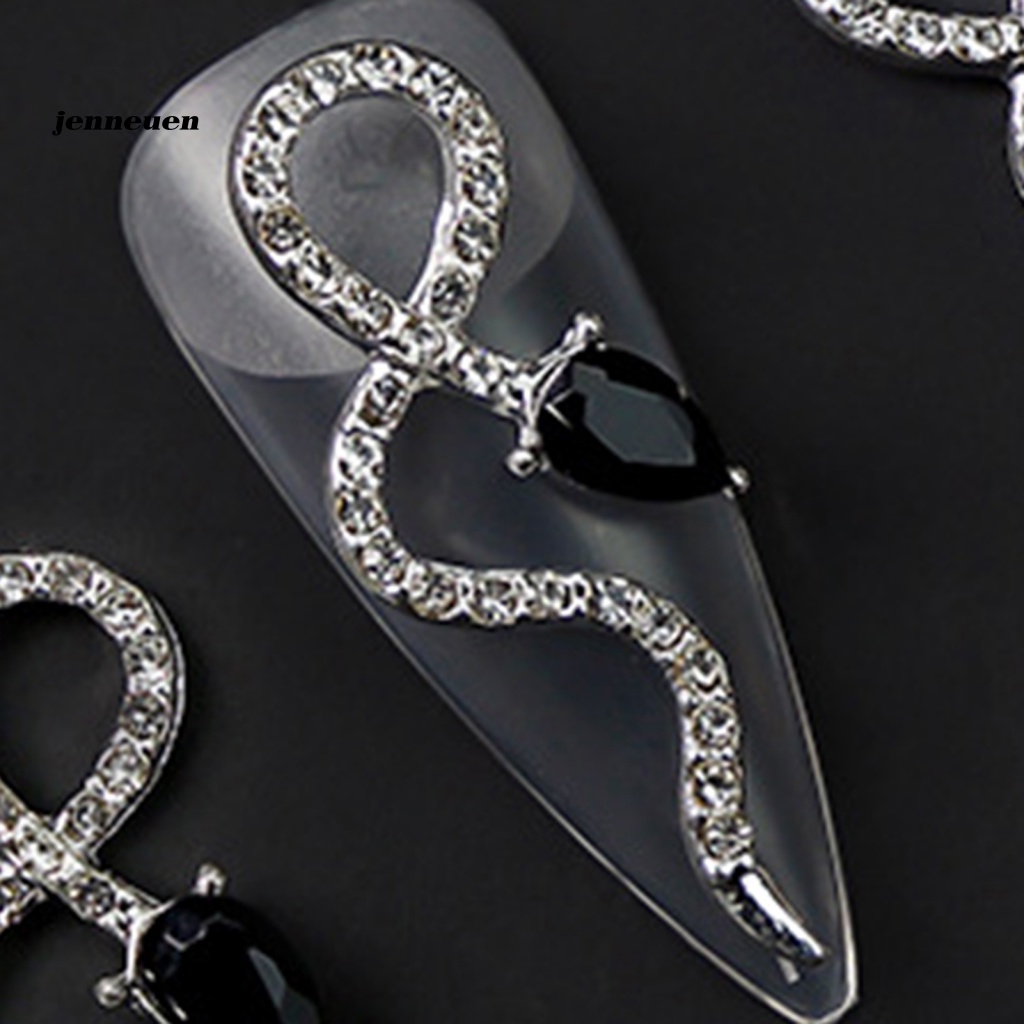 Phụ Kiện Trang Trí Móng Tay Thiết Kế Tinh Tế Đẹp Mắt