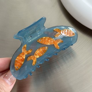 Kẹp Tóc Hình Cá Mập Trong Suốt Dễ Thương