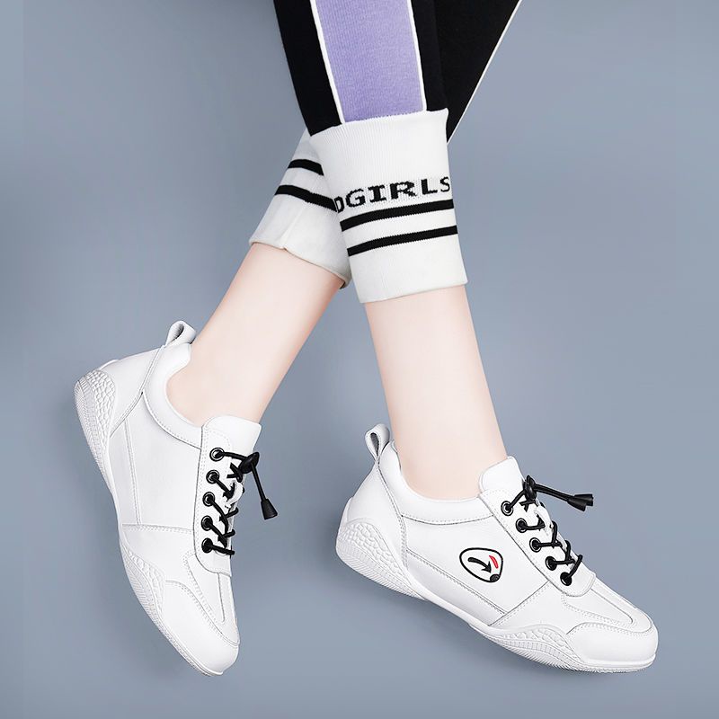 Giày Thể Thao Đế Mềm Mỏng Thoáng Khí Thời Trang 2023 Cho Nữ