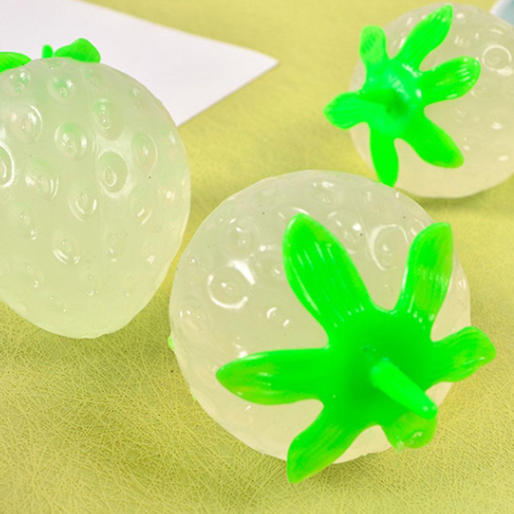 Đồ chơi squishy Giảm Stress Hình Quả Dâu Tây Dễ Thương Cho Bé