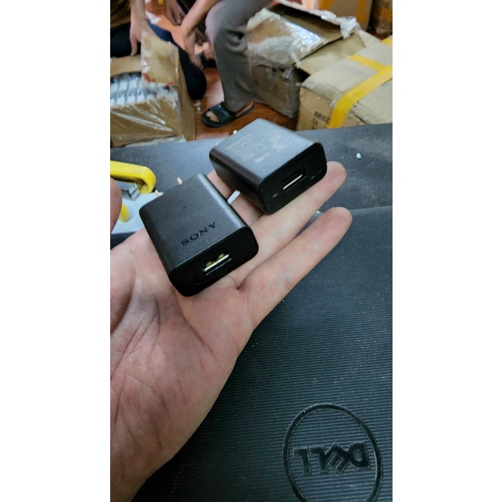 Củ sạc Sony Ep880 5V-1.5A zin 100% Cáp sạc chân Micro dùng cho các dòng điện thoại