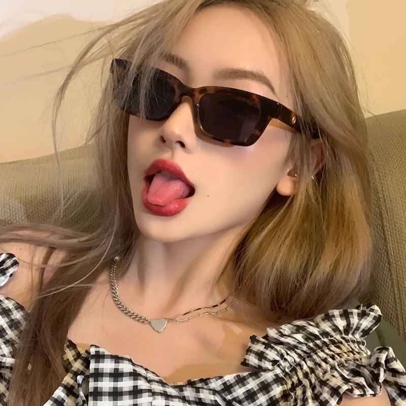 Kính Mát Gọng Vuông Chống Tia UV Thời Trang Cho Nam Nữ