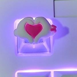 Ready stock 1pcs keycap heart-shaped translucent dễ thương thích hợp cho bàn phím cơ keycap rrx8