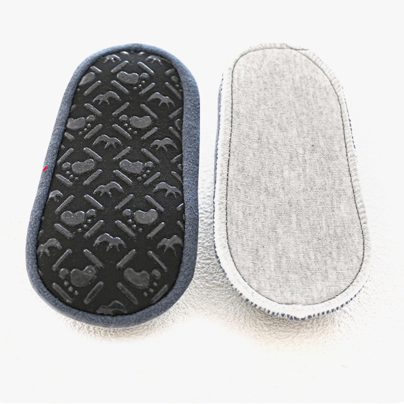 Vớ Nhung Dày Dặn Chống Trượt Dành Cho Bé