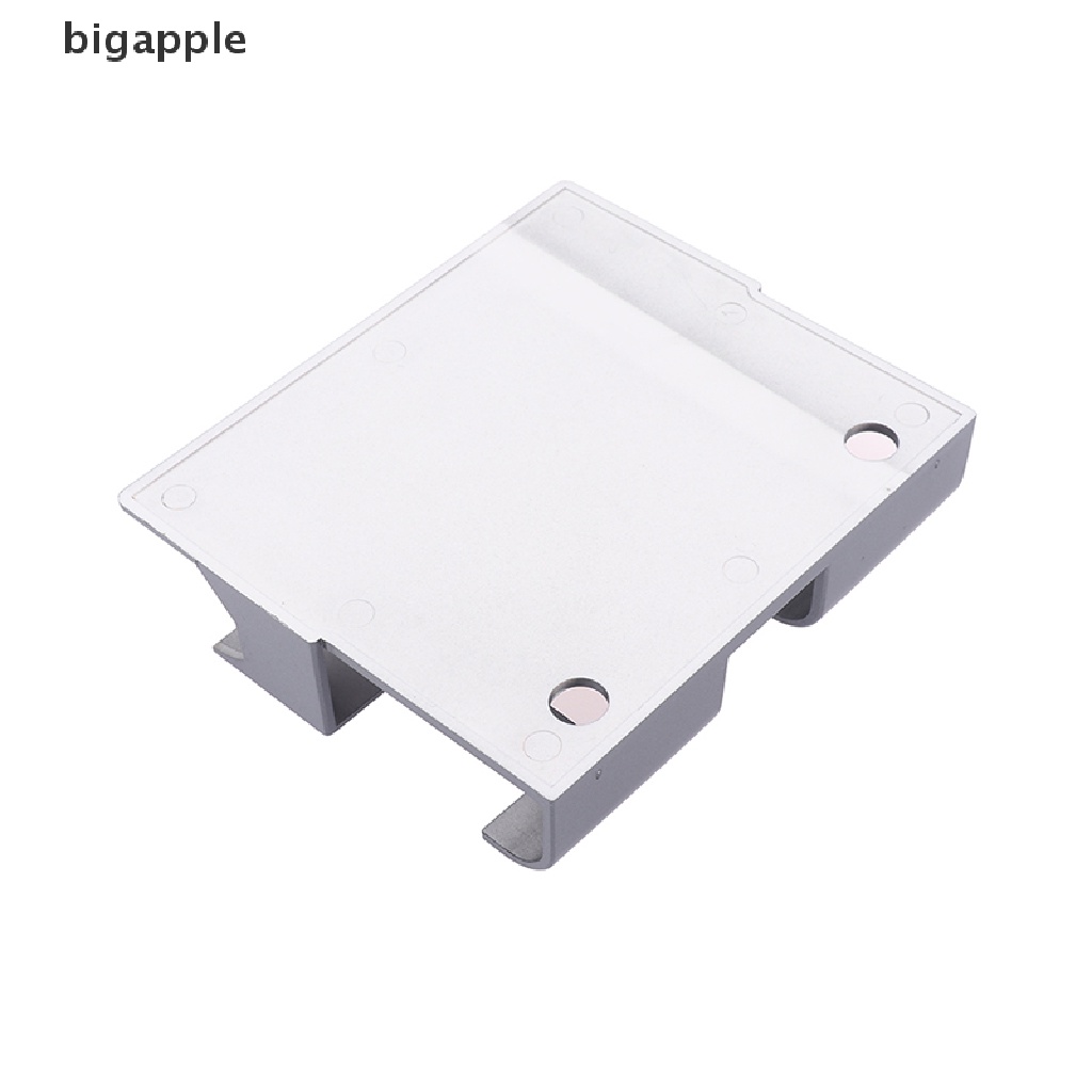 Giá Đỡ Điện Thoại Khi Sạc Gắn Tường Tiện Dụng