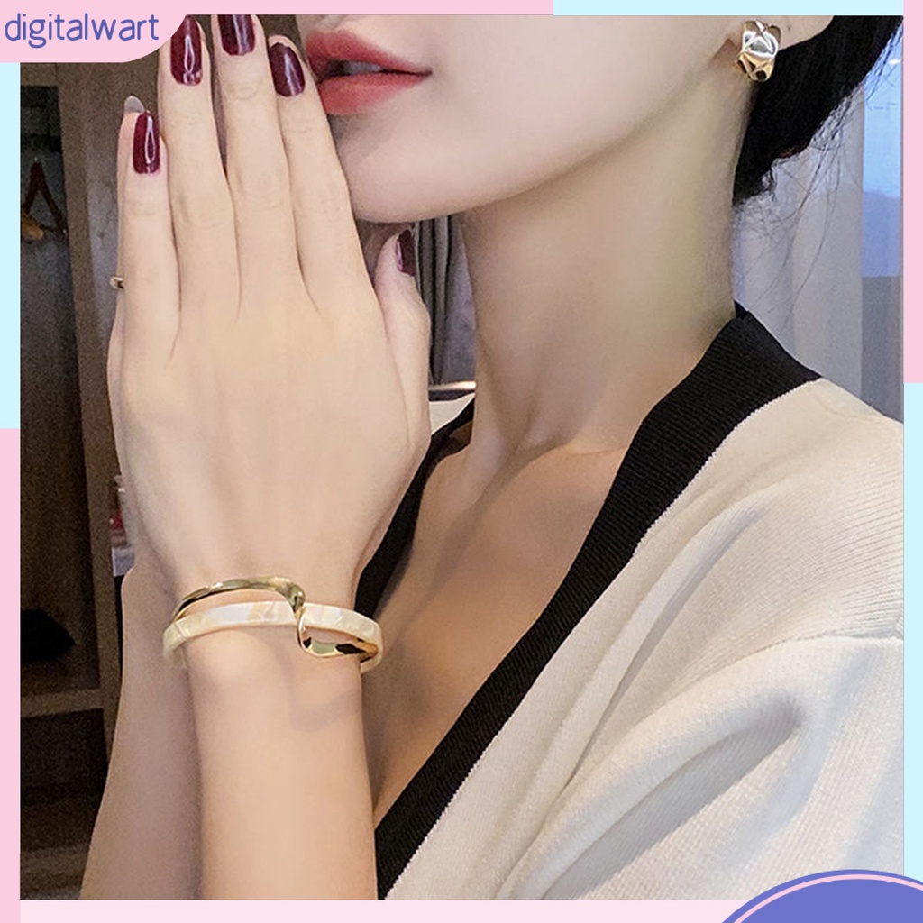 Vòng Tay Hở Đánh Bóng Gương Hai Lớp Dạng Mở Mạ Điện Sáng Bóng Đơn Giản Có Thể Điều Chỉnh Mặc Hàng Ngày [DIL]