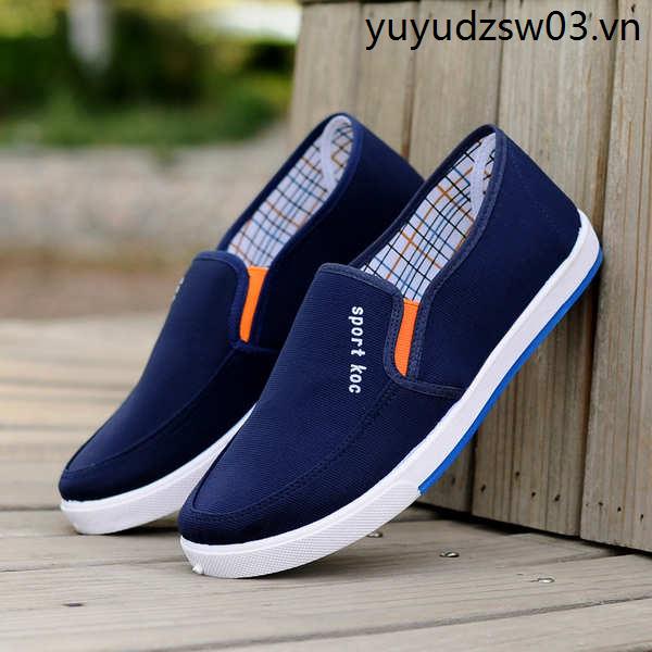 Giày Vải Canvas Thoáng Khí Thấm Hút Mồ Hôi Tốt Phong Cách Bắc Kinh Cổ Điển Cho Nam