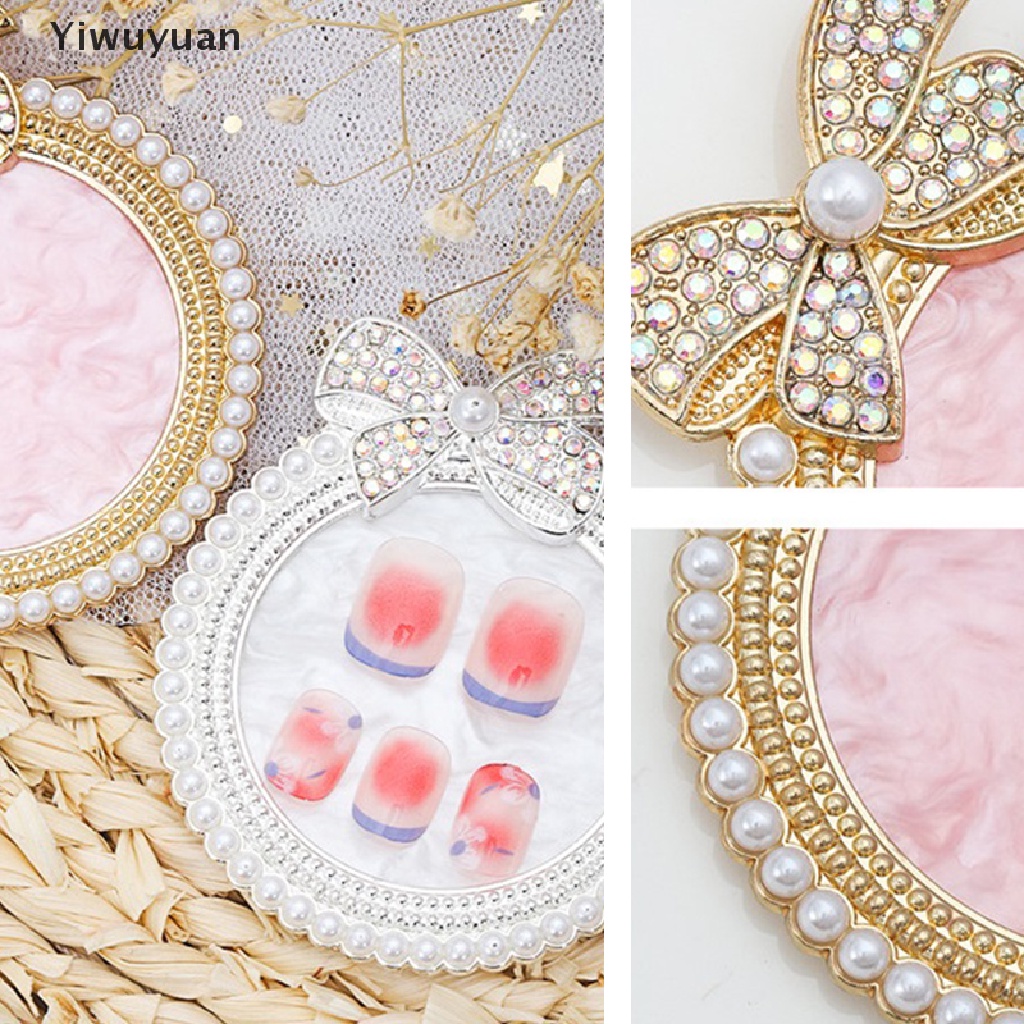 < Yiwuyuan > Khay Trưng Bày Móng Tay Giả Đính Ngọc Trai Và Nơ Bằng Nhựa Resin