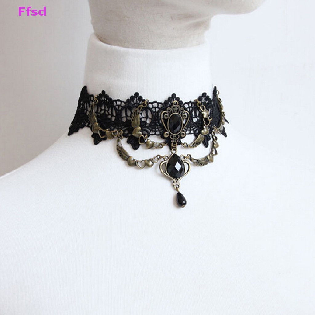 Vòng Cổ Choker Ren Đen Đính Pha Lê Phong Cách Gothic Quyến Rũ