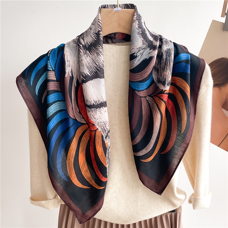 Khăn Choàng Cổ Hình Vuông Bằng Vải Nhung Mỏng In Họa Tiết Động Vật Cá Tính Thời Trang Xuân Hè Mới