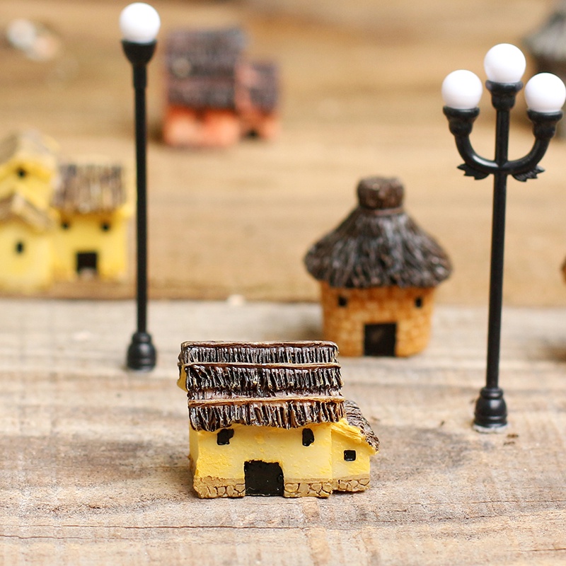 Mô Hình Đèn Đường Mini Bằng Nhựa Dùng Trang Trí Tiểu Cảnh