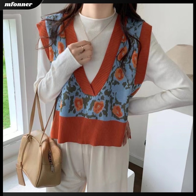 Áo Sweater Dệt Kim Sát Nách Cổ Chữ V Dáng Ôm In Hoa Dễ Thương Cho Bạn Gái