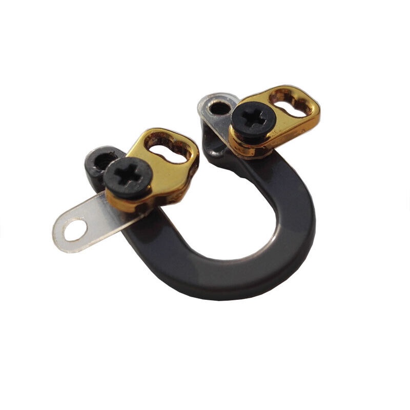 Vòng Kim Loại Chữ D Gắn Cung Tên Chuyên Dụng