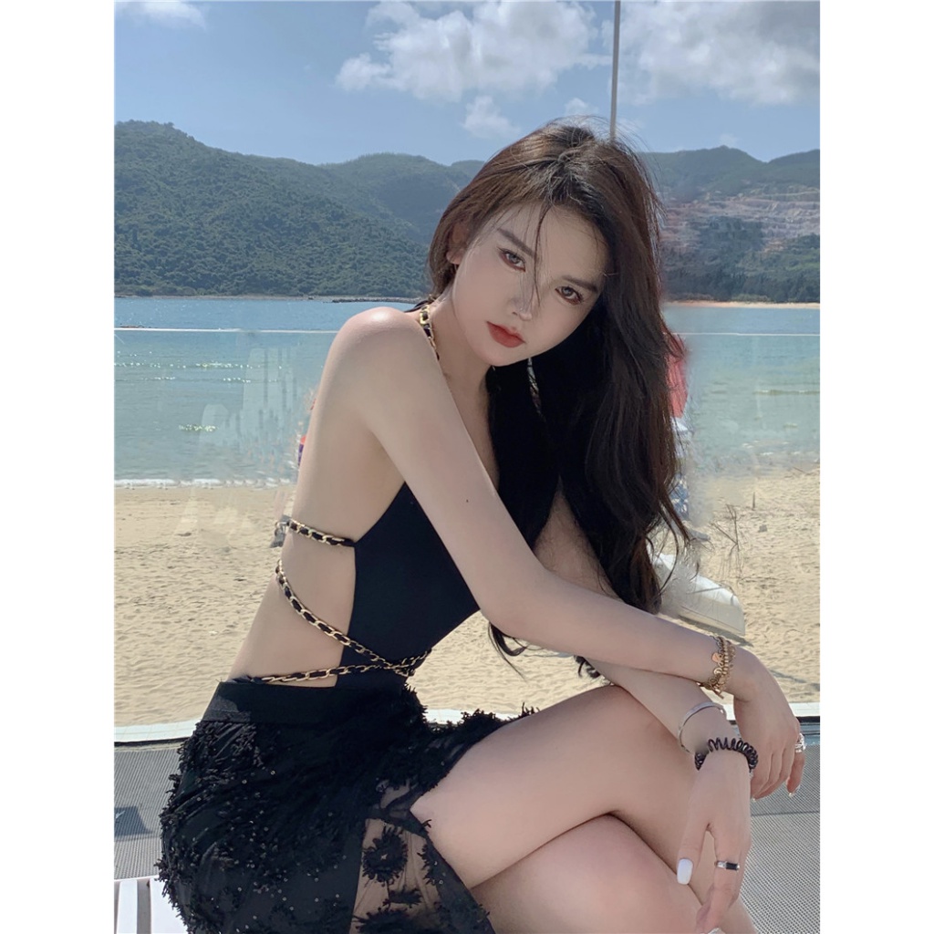 Áo Hai Dây Màu Đen Dáng Ôm Thời Trang Mùa Hè Quyến Rũ Cho Nữ