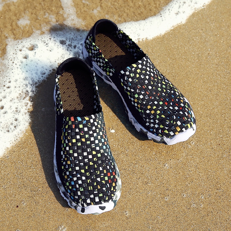 Size 38-44 Thời trang giày nam giày nam thoáng khí dép nam sandal dép đúc quai ngang dép đi biển dép nam xốp dép