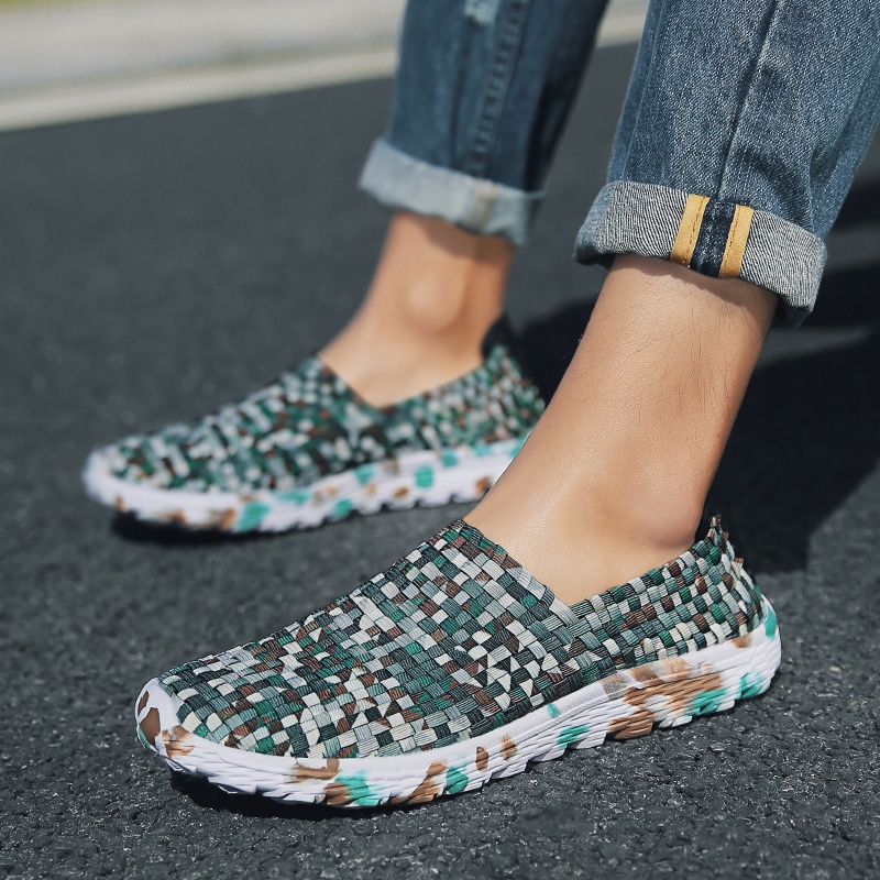 Size 38-44 Thời trang giày nam giày nam thoáng khí dép nam sandal dép đúc quai ngang dép đi biển dép nam xốp dép