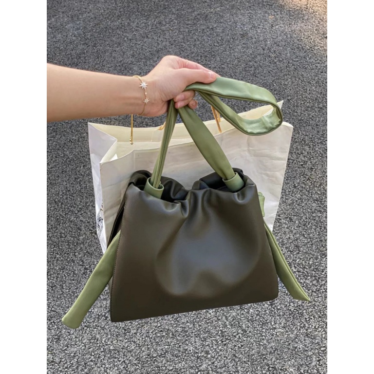 Túi Xách Bucket Phối Màu Tương Phản Thời Trang Pháp 2023 Cho Nữ