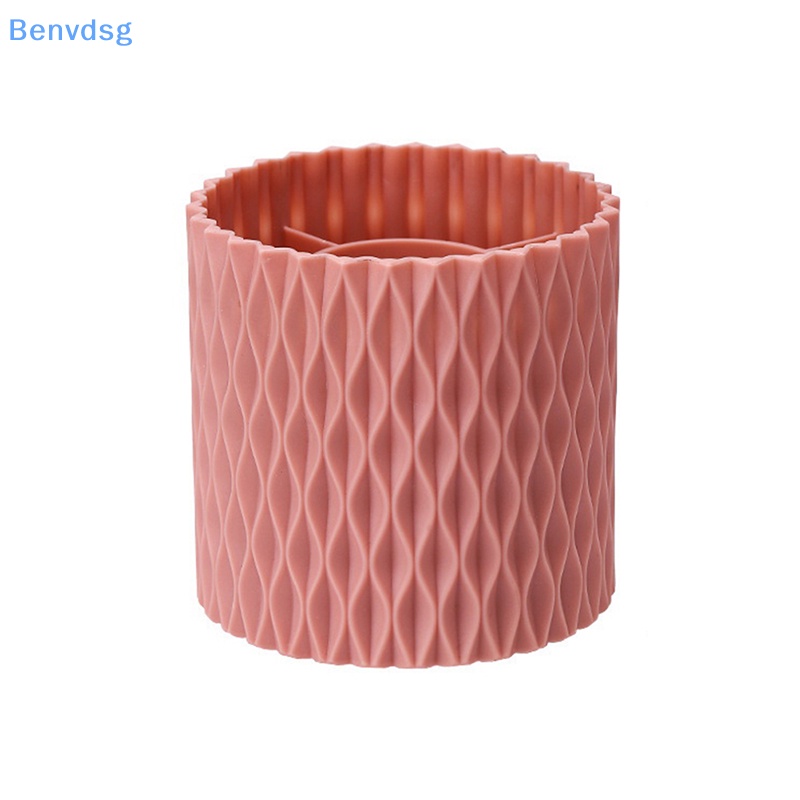 1 Giá Đỡ Cọ Trang Điểm Rotag Tiện Dụng